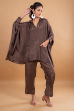 Load image into Gallery viewer, ANNA SOLID EASY TOP in MOCHA, OFF WHITE, PINK