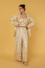 Load image into Gallery viewer, ZIGGY SHORT COAT - IVORY