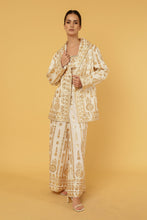 Load image into Gallery viewer, ZIGGY SHORT COAT - IVORY
