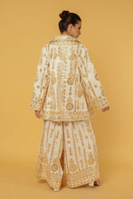 Load image into Gallery viewer, ZIGGY SHORT COAT - IVORY