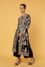 Load image into Gallery viewer, ZIGGY TUNIC SHIRT DRESS -BLACK