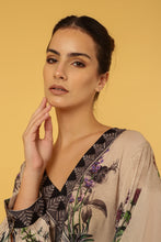 Load image into Gallery viewer, OTONO V-NECK BLOUSE