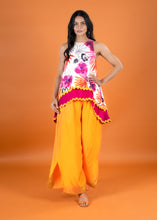 Load image into Gallery viewer, MIAMI 2 TIER TOP W BERRY TRIM