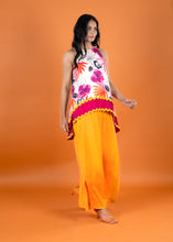 Load image into Gallery viewer, MIAMI 2 TIER TOP W BERRY TRIM