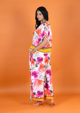 Load image into Gallery viewer, MIAMI BOXY TOP MANGO BORDER