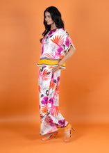 Load image into Gallery viewer, MIAMI BOXY TOP MANGO BORDER