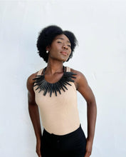 Load image into Gallery viewer, JULIA HORN NECKLACE