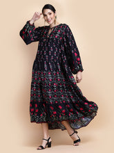 Load image into Gallery viewer, SERA MAXI DRESS