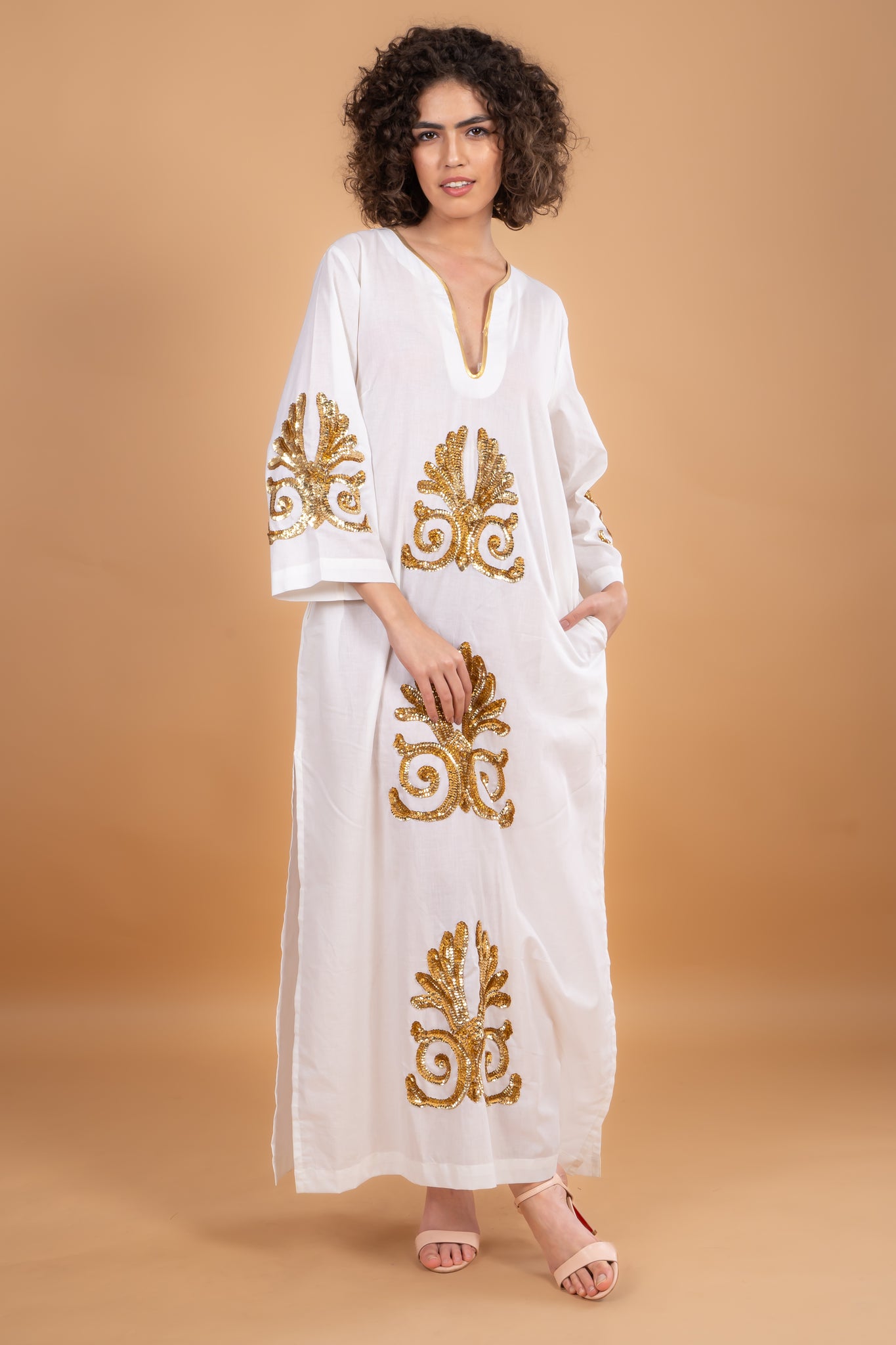 VICKY SIMONE MAXI DRESS OFF WHITE/GOLD SEQUINS VICKY SIMONE MAXI DRESS OFF WHITE/GOLD SEQUINS