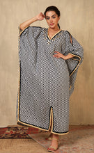 Load image into Gallery viewer, VISTA CHEVRON KAFTAN