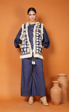 Load image into Gallery viewer, ADELE VEST-NAVY