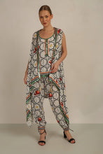 Load image into Gallery viewer, MARRAKESH VEST