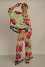 Load image into Gallery viewer, CHLOE BLOUSE
