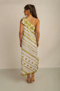 HATI ONE SHLDER DRESS w SASH- WHITE/GOLD