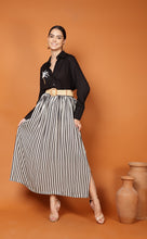 Load image into Gallery viewer, DUBAI STRIPES SKIRT, BELT