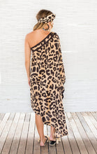 Load image into Gallery viewer, Leopard one shoulder kaftan