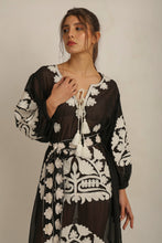 Load image into Gallery viewer, AWANA DRESS - Black