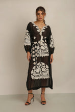 Load image into Gallery viewer, AWANA DRESS - Black