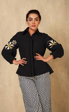 Load image into Gallery viewer, VISTA SHIRT BLACK