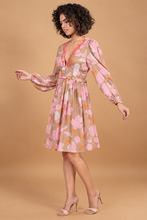Load image into Gallery viewer, CAMEL FLOWER V NECK SHORT DRESS BEADED