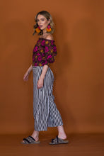 Load image into Gallery viewer, TILLY OFF-SHOULDER TOP CHOCC FLORAL