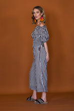Load image into Gallery viewer, TILLY STRIPES CROPPED PANTS