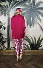 Load image into Gallery viewer, MAXX SLIM CANVAS PANTS POMEGRANATE