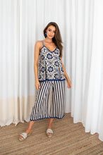 Load image into Gallery viewer, RIKI STRIPES CROP PANTS